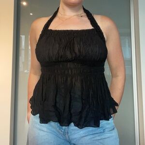 Trendy summer top, with a beautiful back.